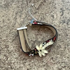 Floral Black and Gold Bracelet